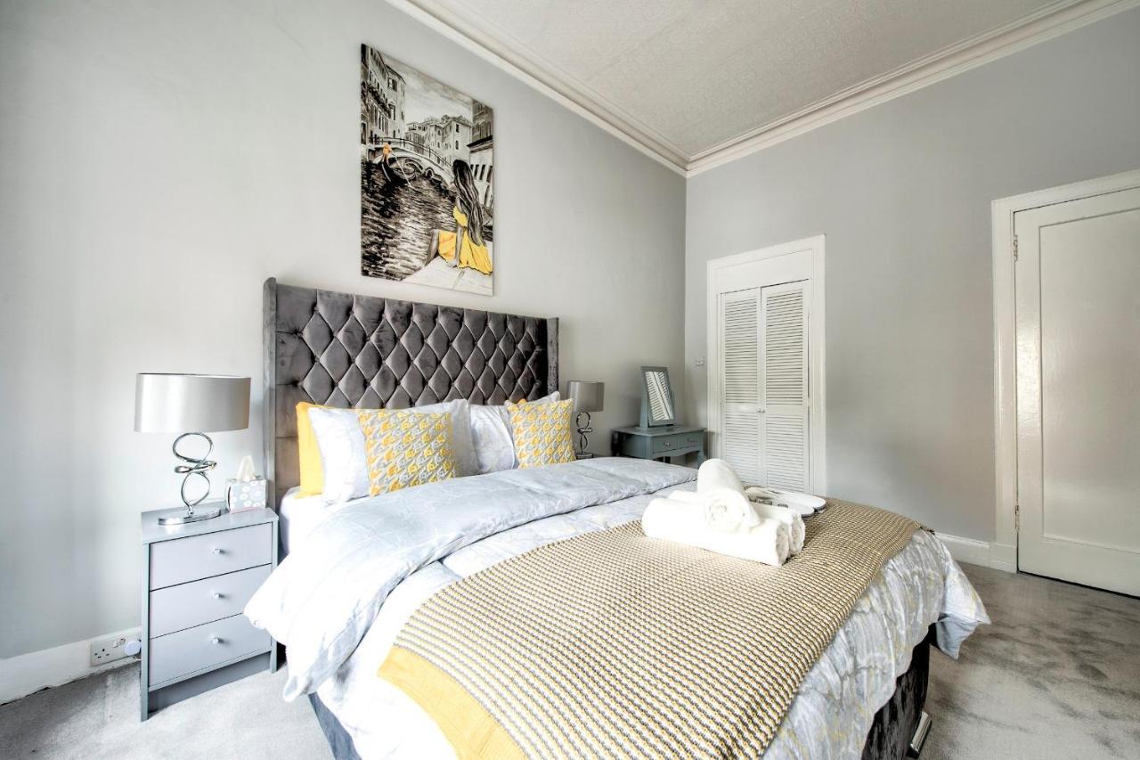 Pass The Keys Stylish 2 Bed In Heart Of West End Apartamento Glasgow Exterior foto